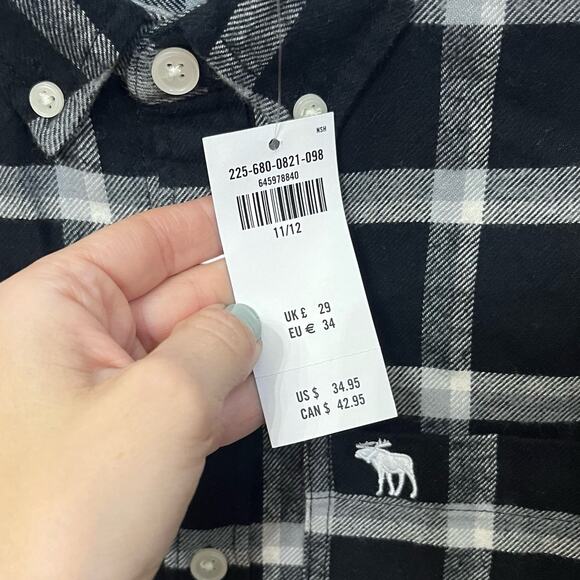 Abercrombie Kids Boys Flannel Button Down Shirt 11/12 Plaid Black Multi Casual - Picture 3 of 7